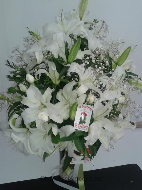 Lilyum Beyaz G�l Aranjman